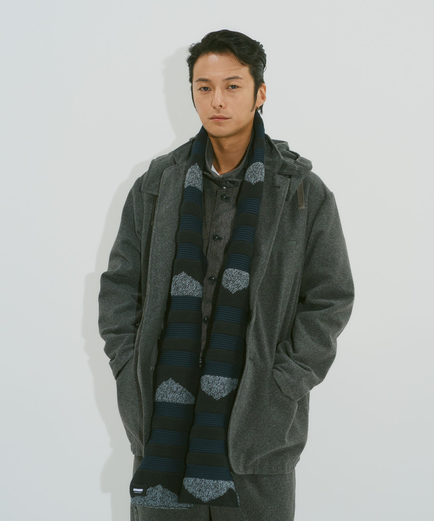 KNIT SCARF