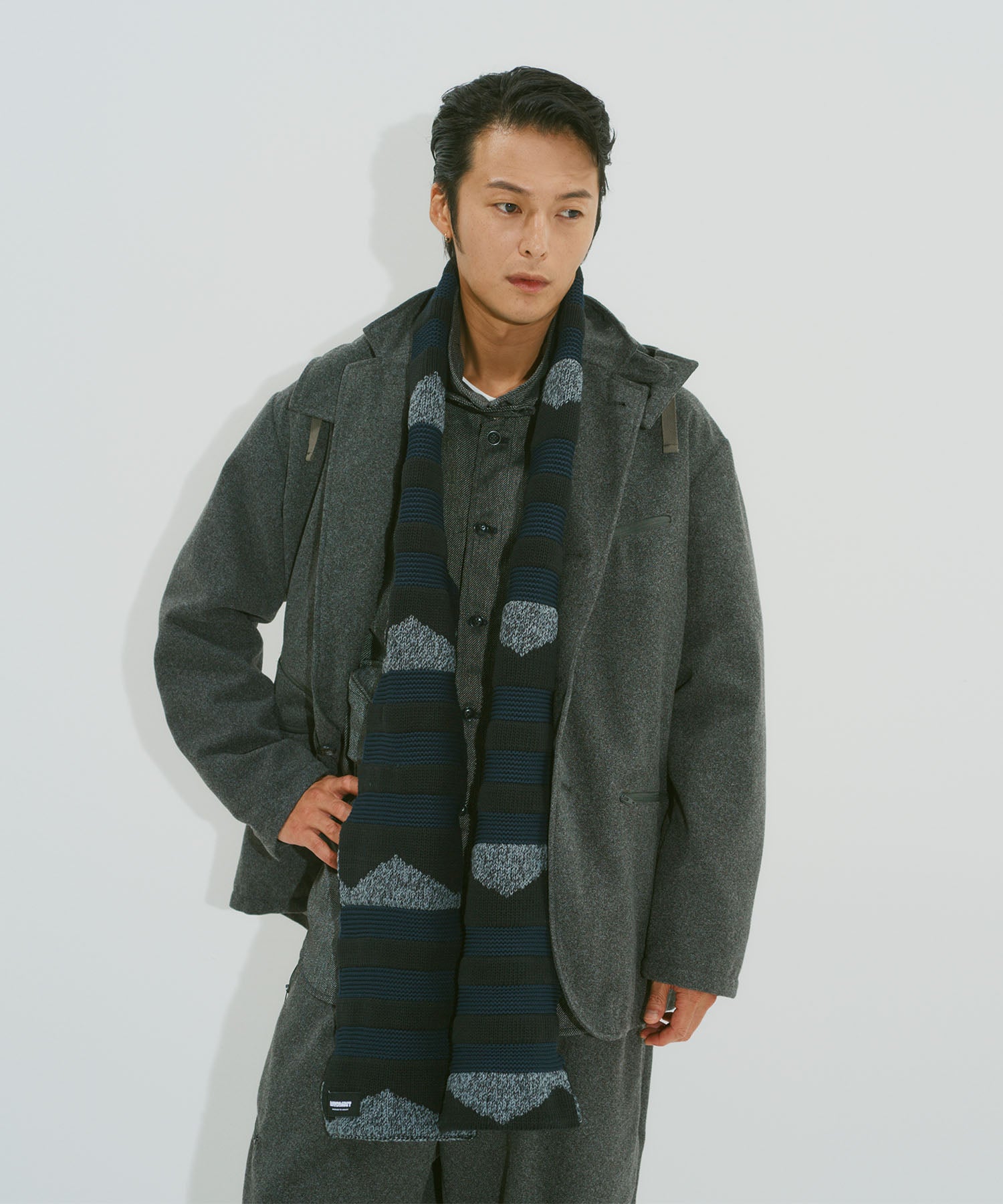KNIT SCARF