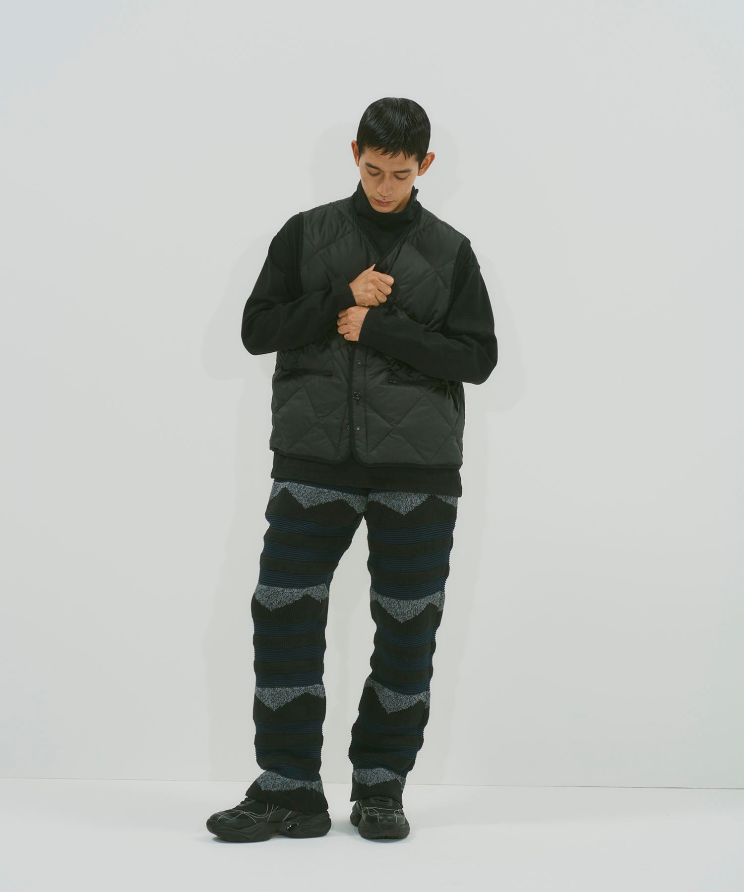 LINER DOWN VEST