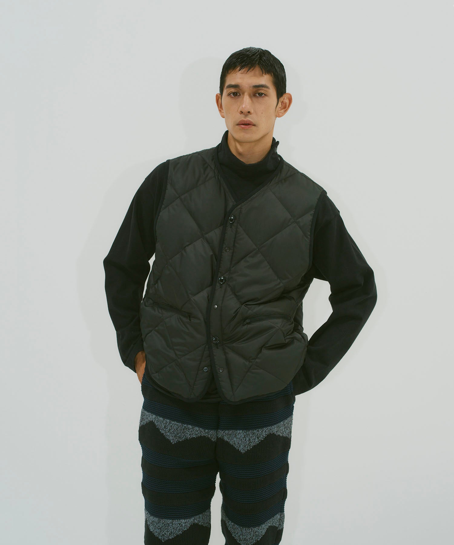 LINER DOWN VEST