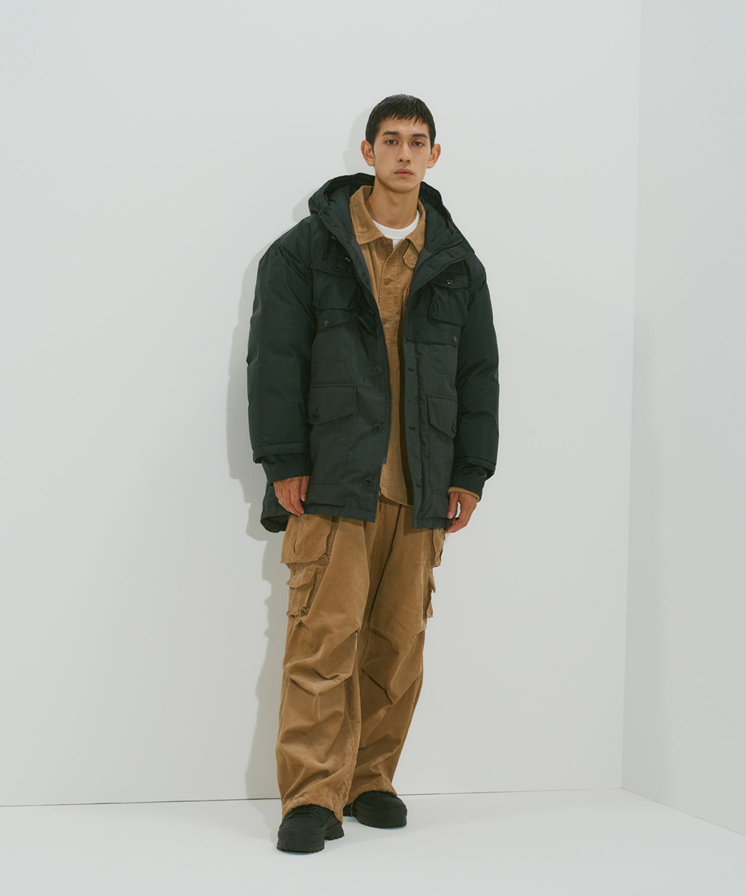 着用モデル：メンズ 180cm ／ 着用サイズ：L