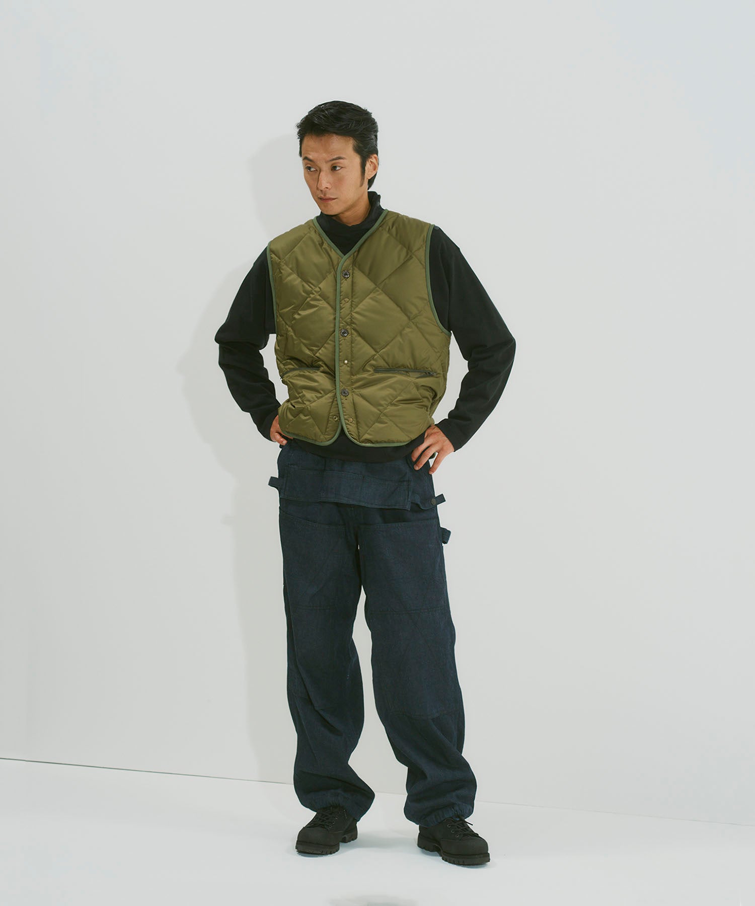 LINER DOWN VEST