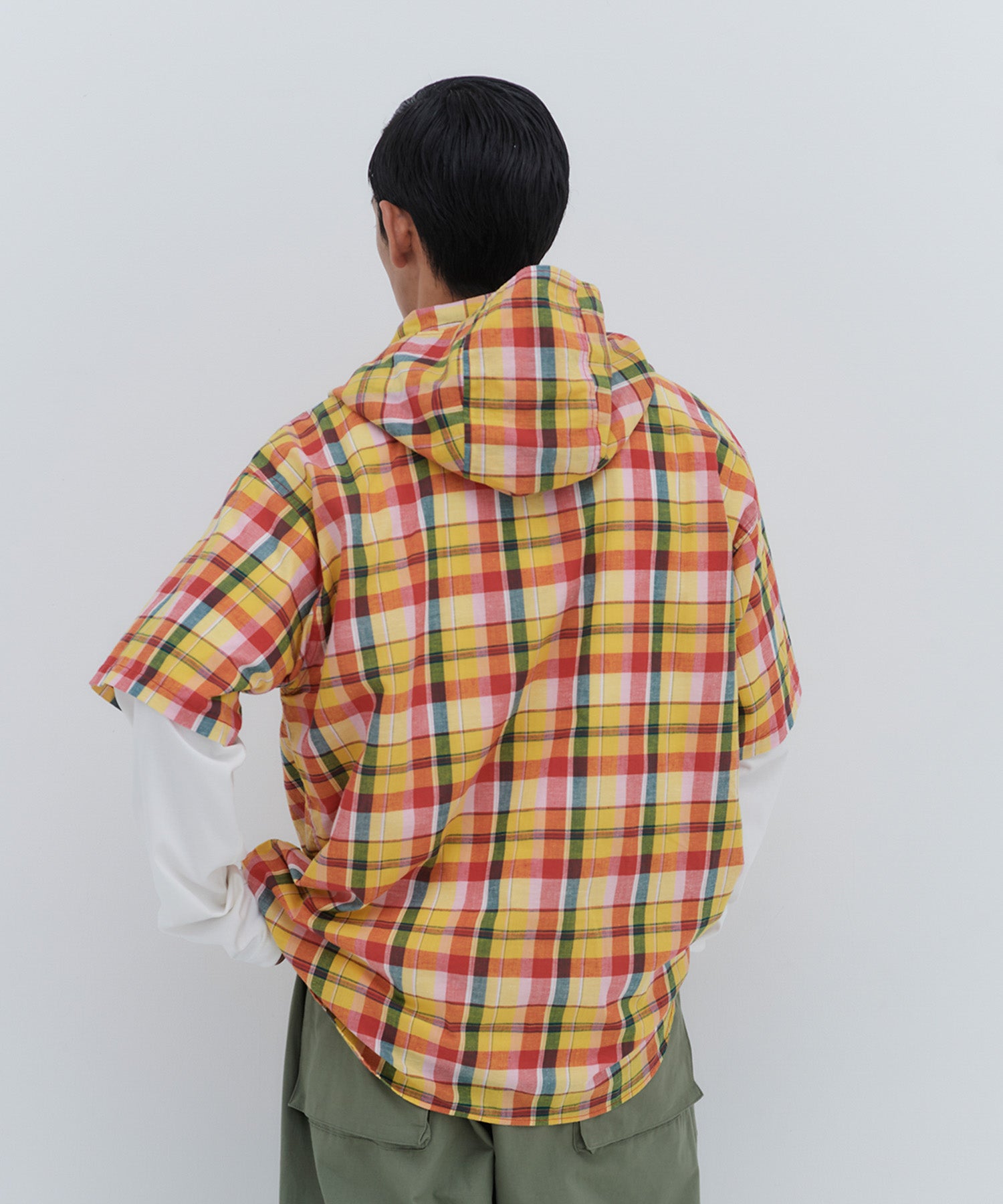 着用モデル：メンズ 180cm ／ 着用サイズ：M