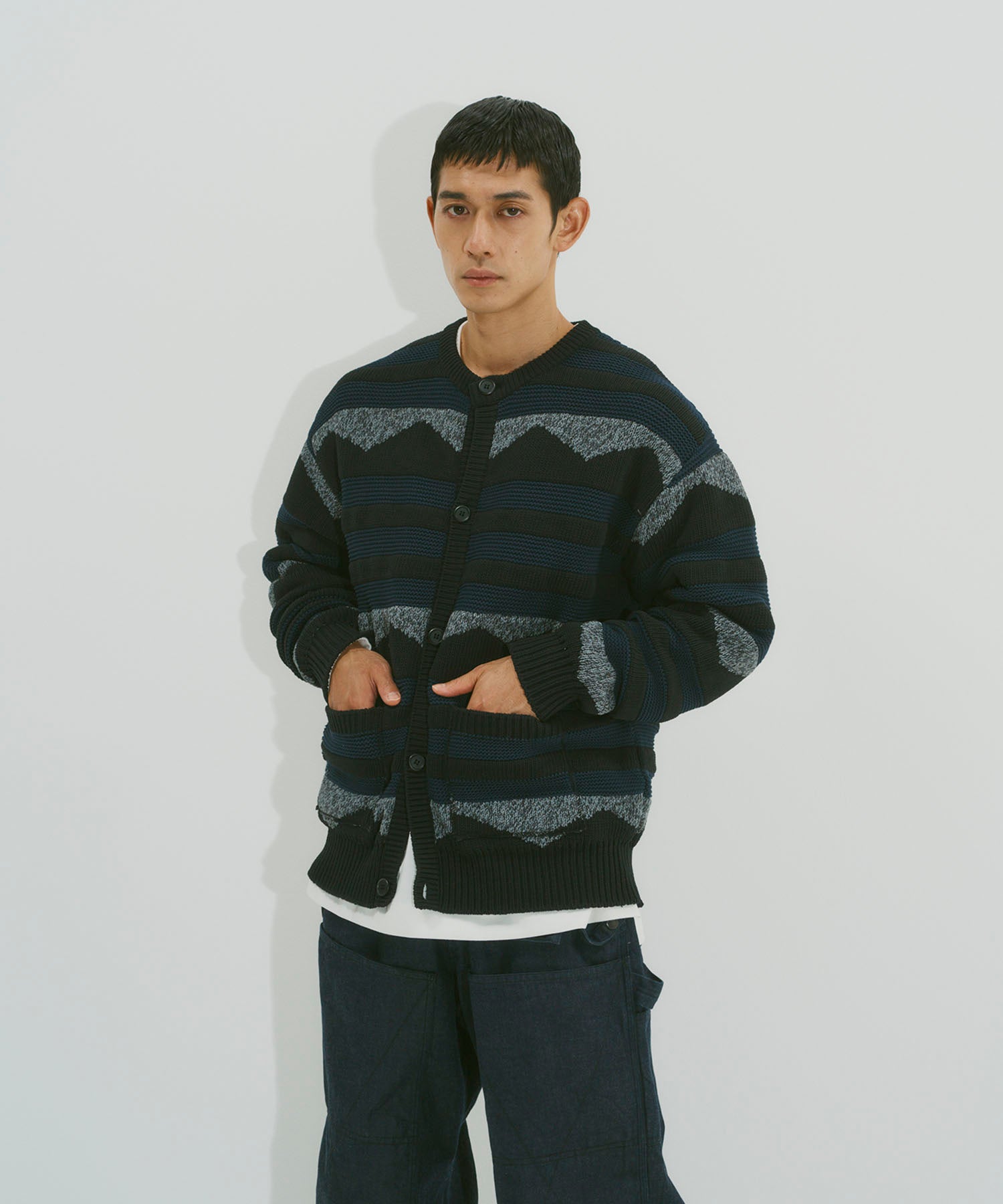 OVERSIZED CREWNECK CARDIGAN