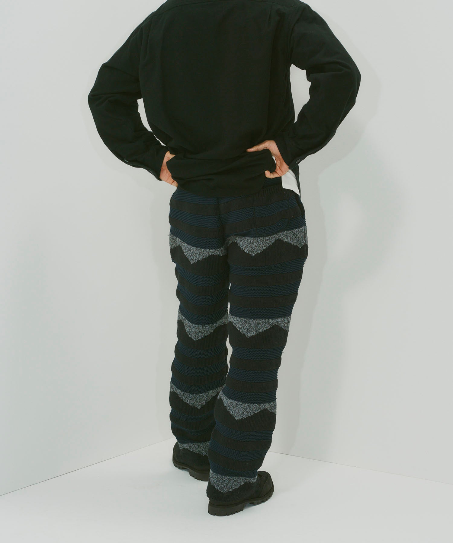 OVERSIZED PANTS