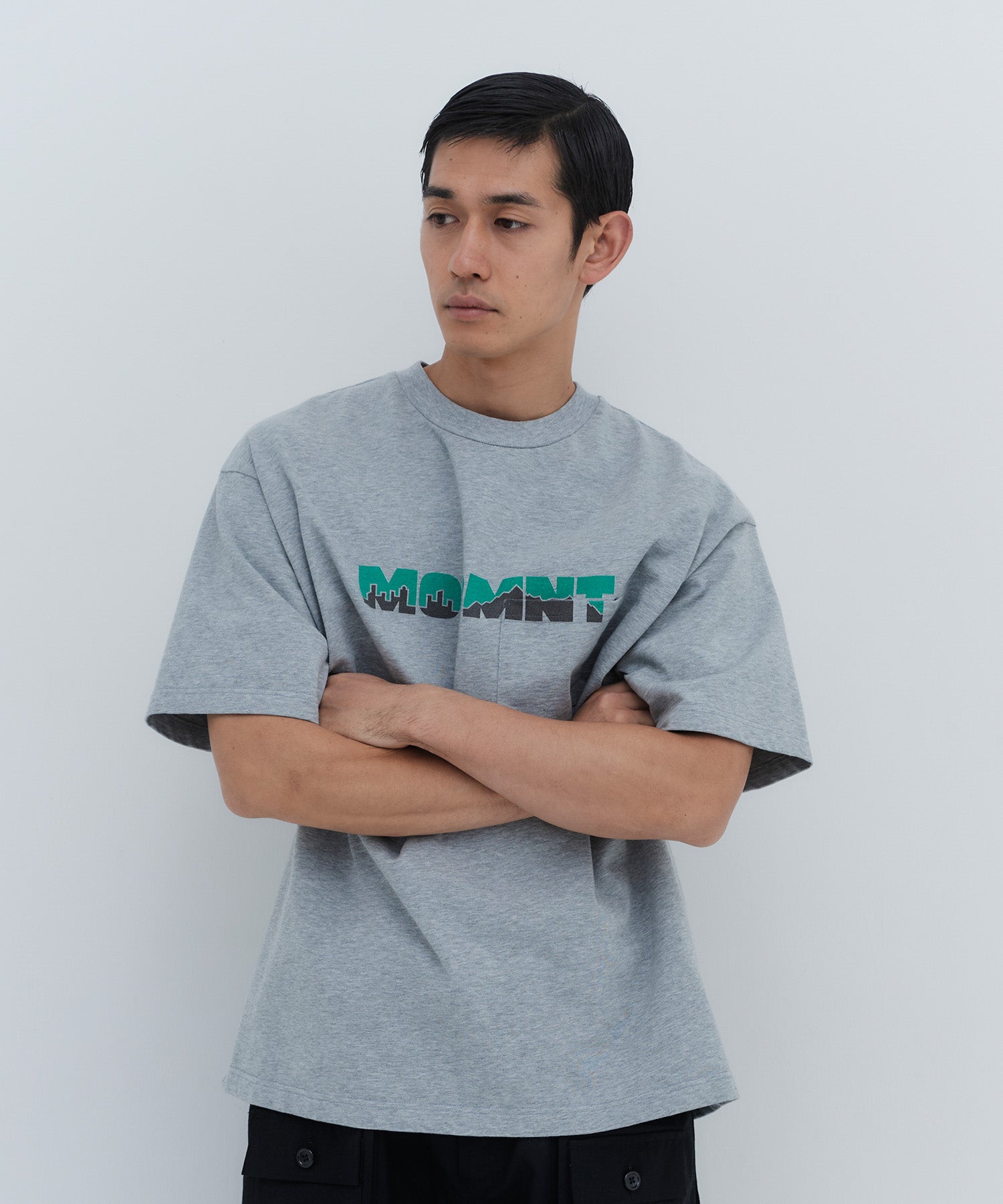 MODMNT LOGO TEE
