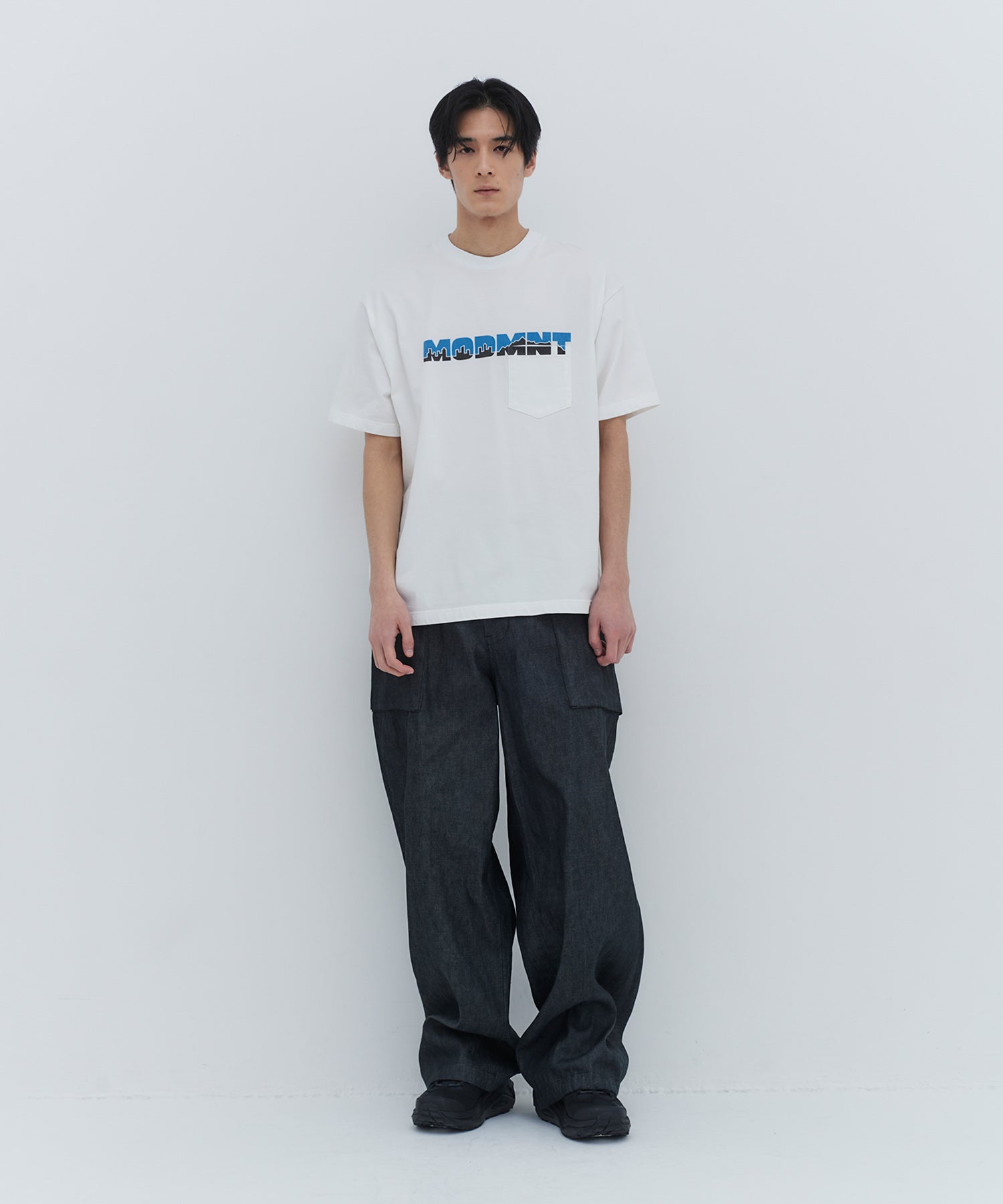 MODMNT LOGO TEE