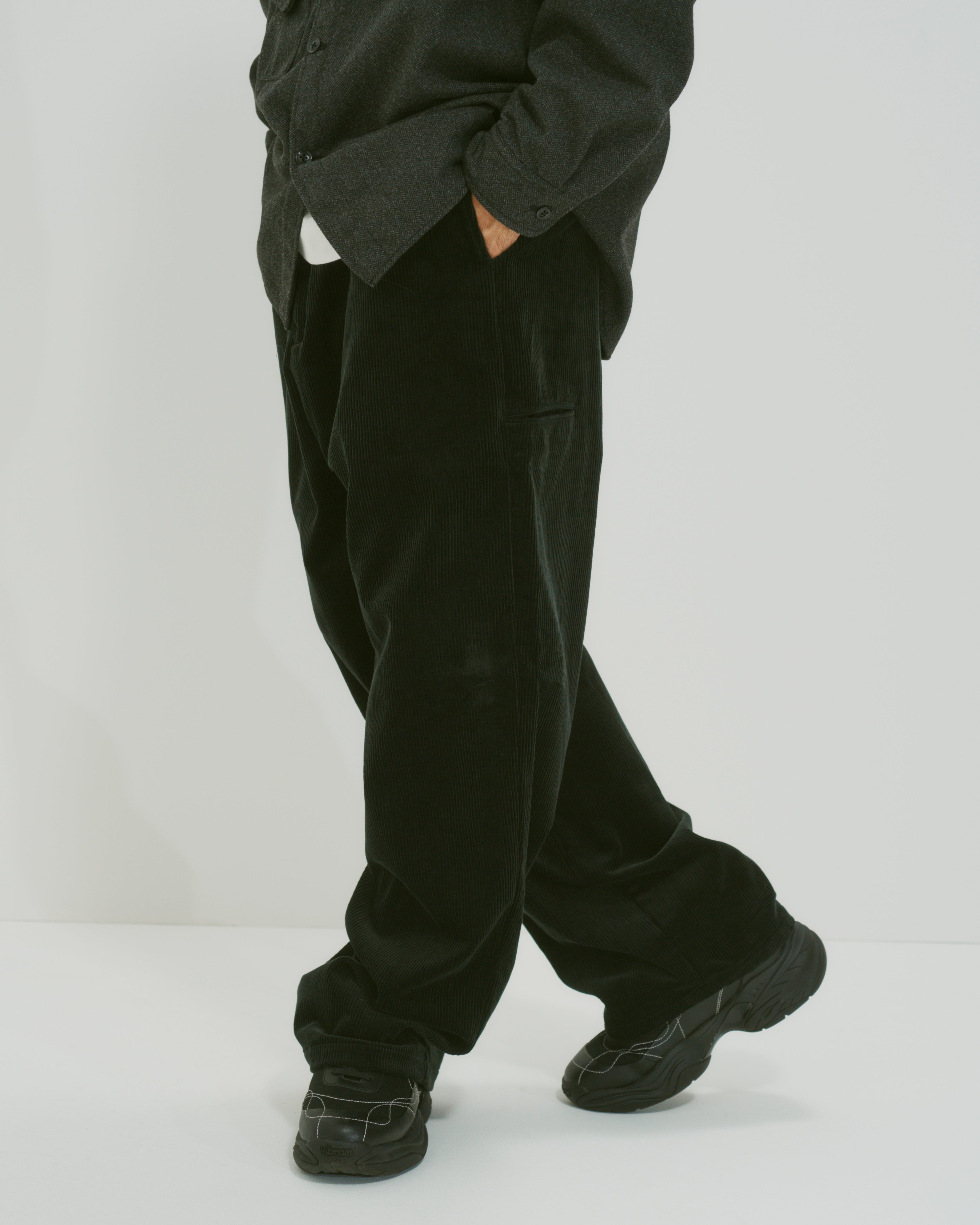 WIDE CORDUROY PANTS