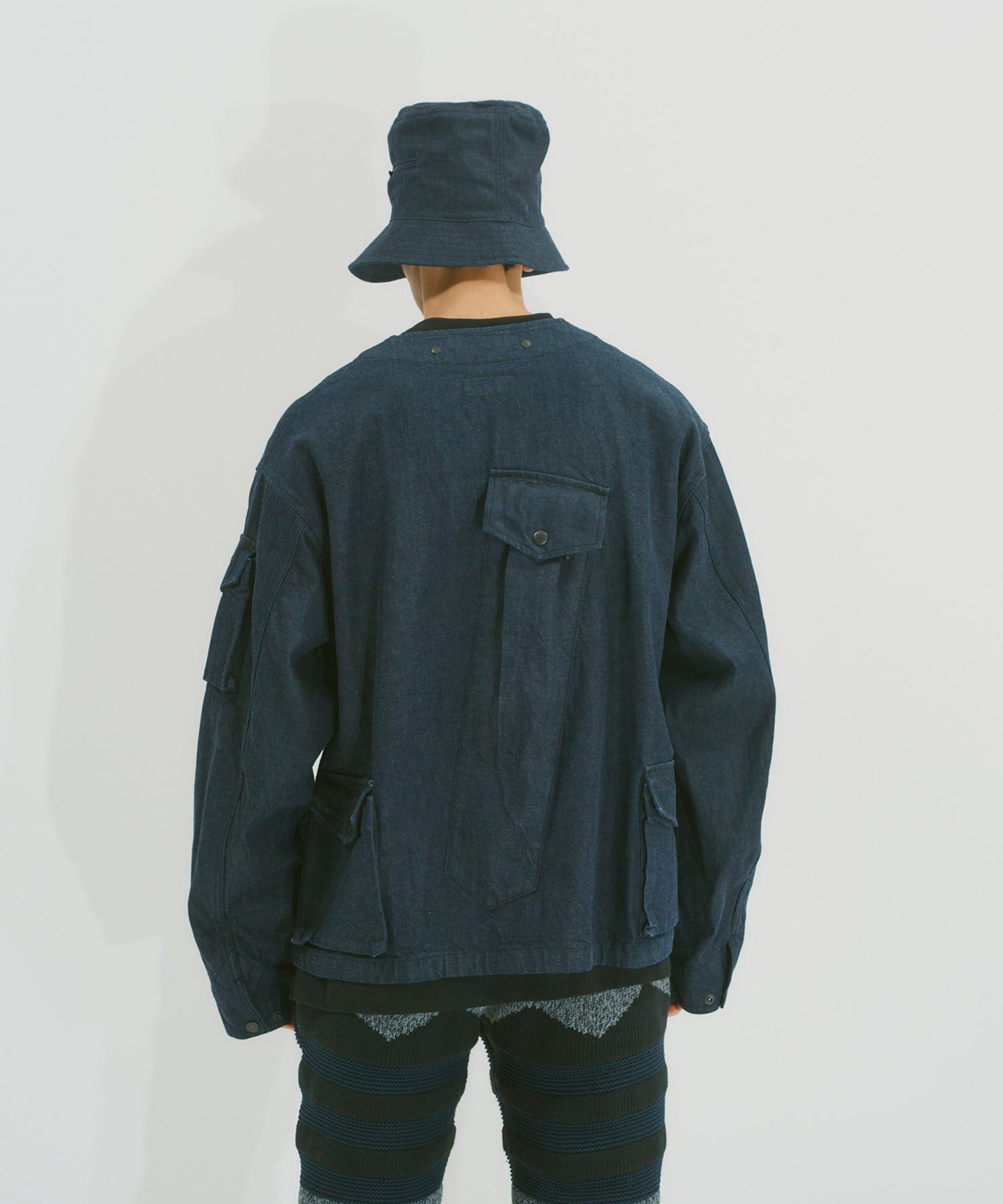 BUCKET HAT