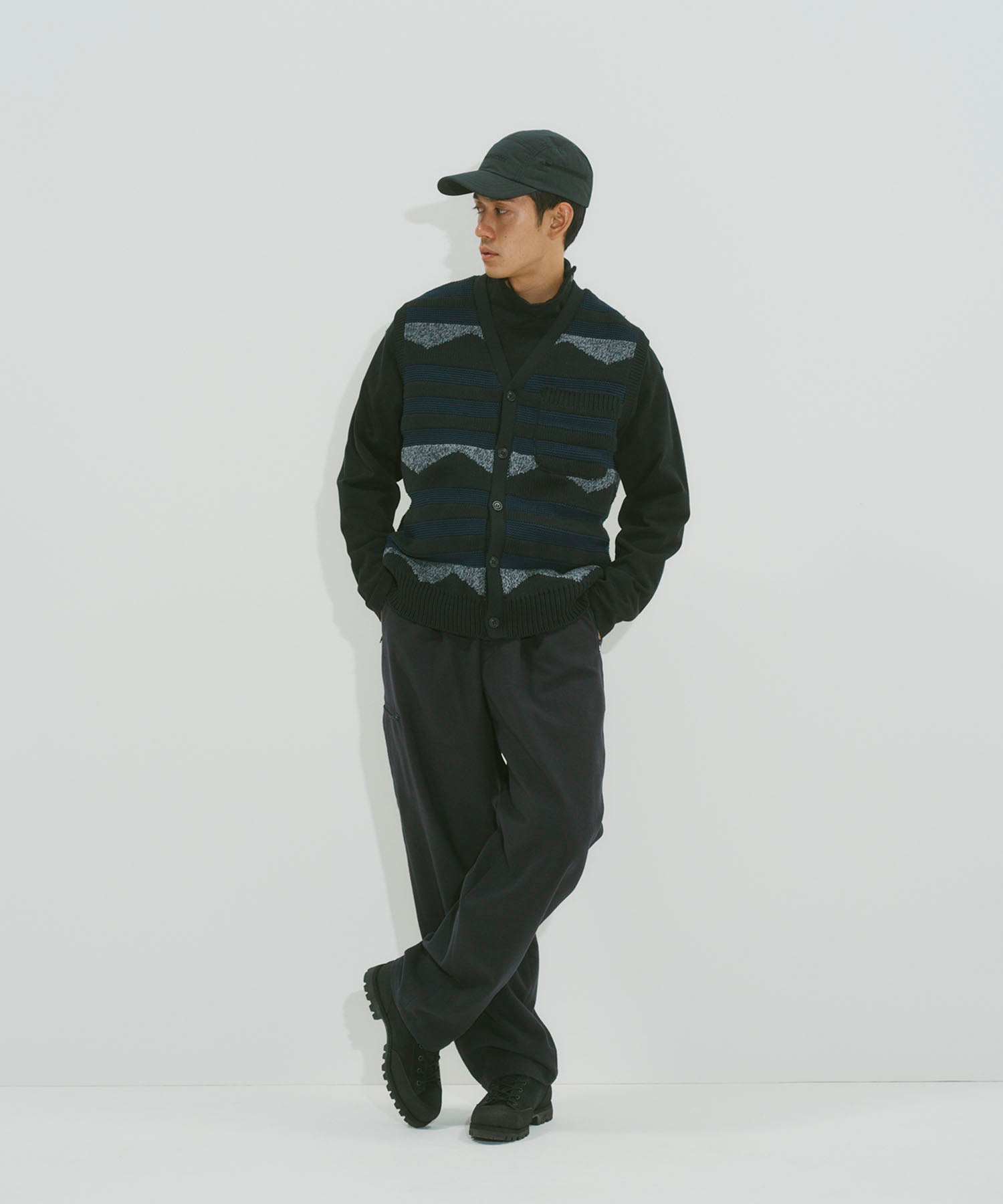 OVERSIZED VEST