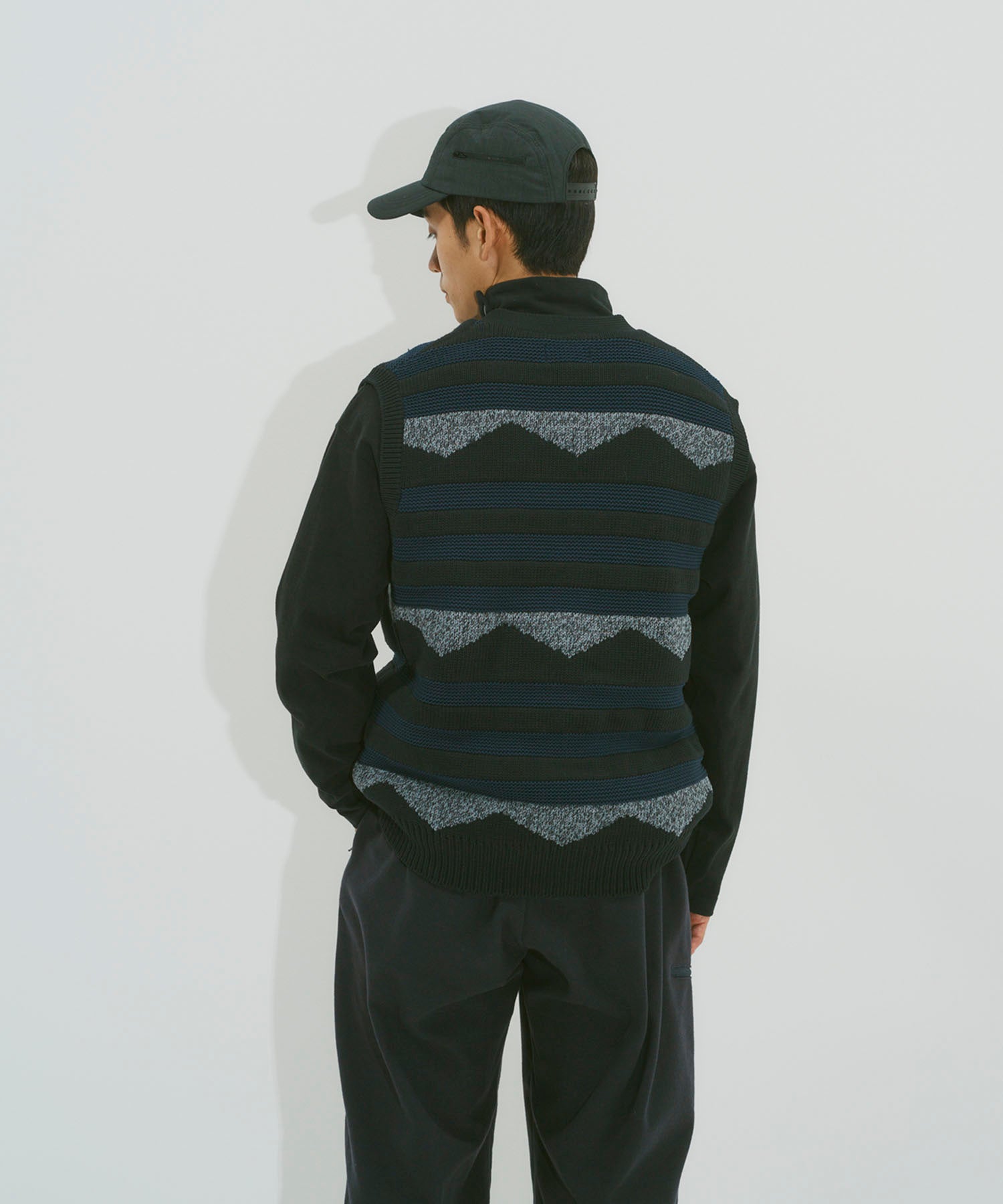 FIELD DOWN CAP