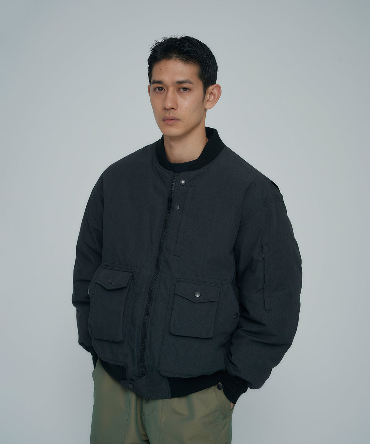着用モデル：メンズ 180cm ／ 着用サイズ：M