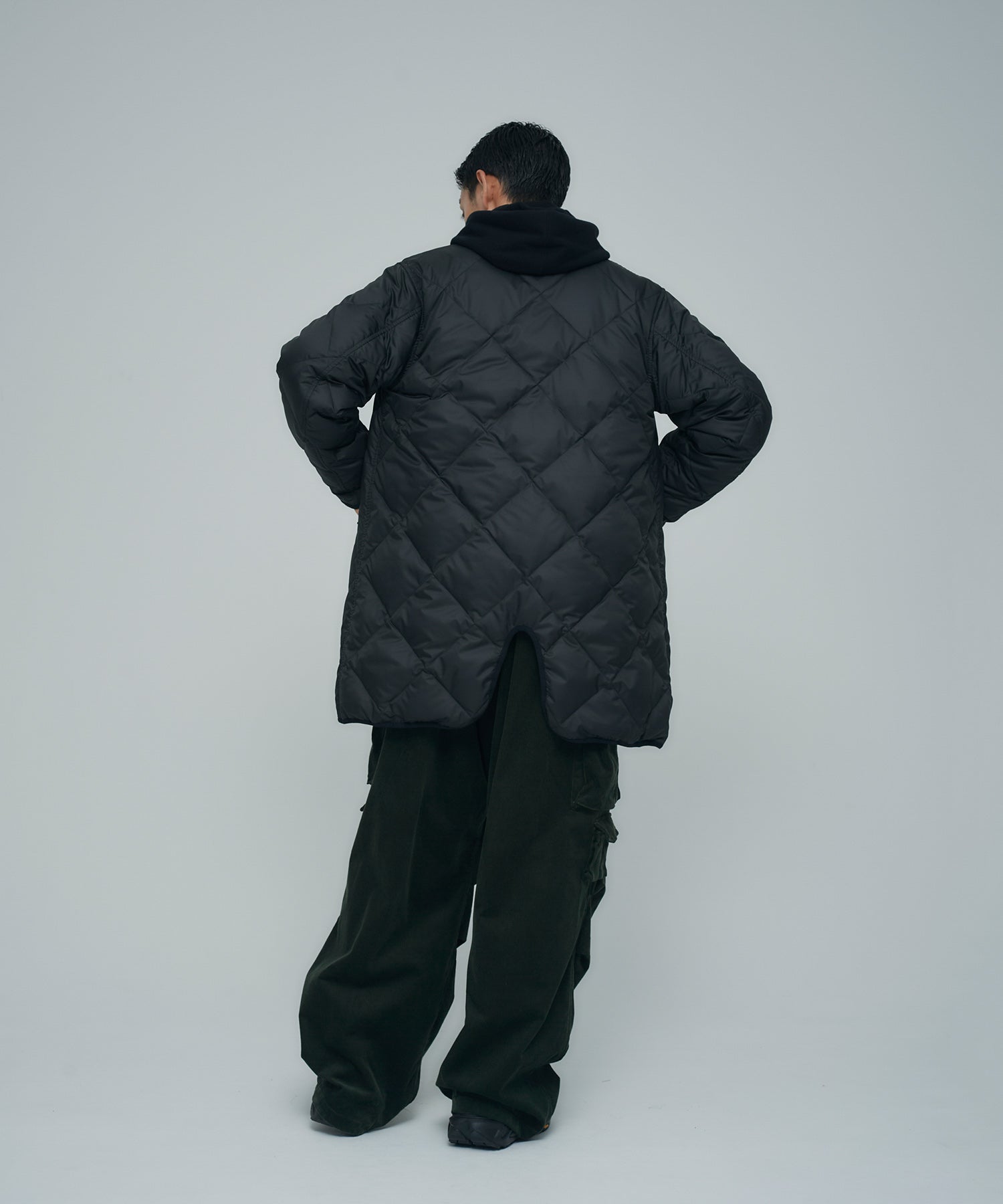 LINER DOWN COAT