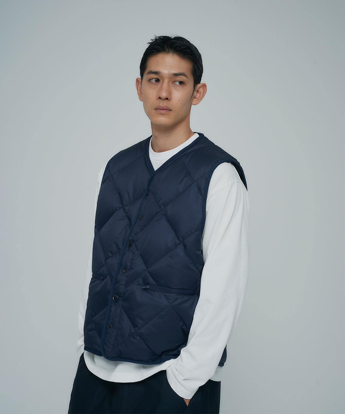 LINER DOWN VEST