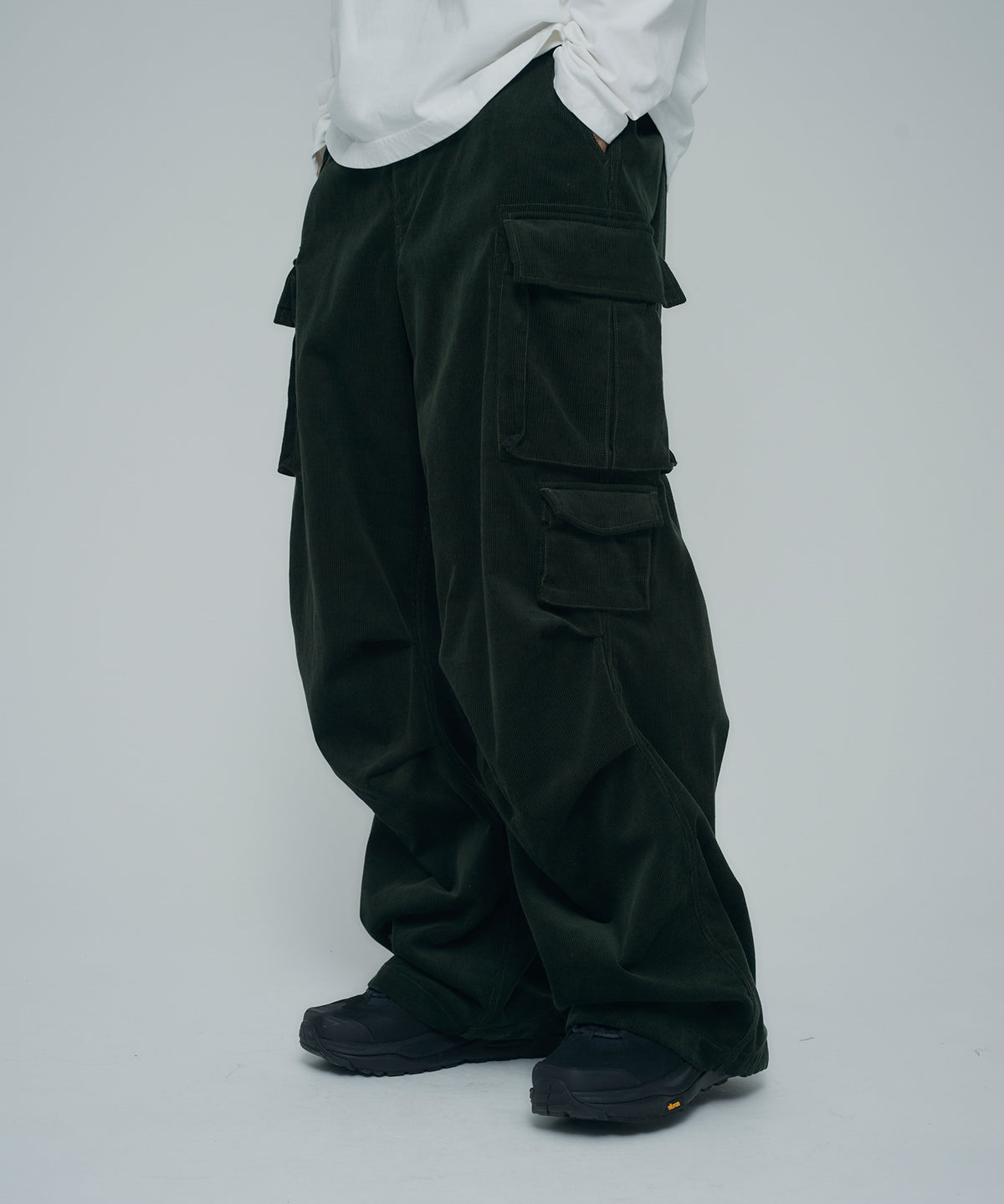 MIL CARGO CORDUROY PANTS