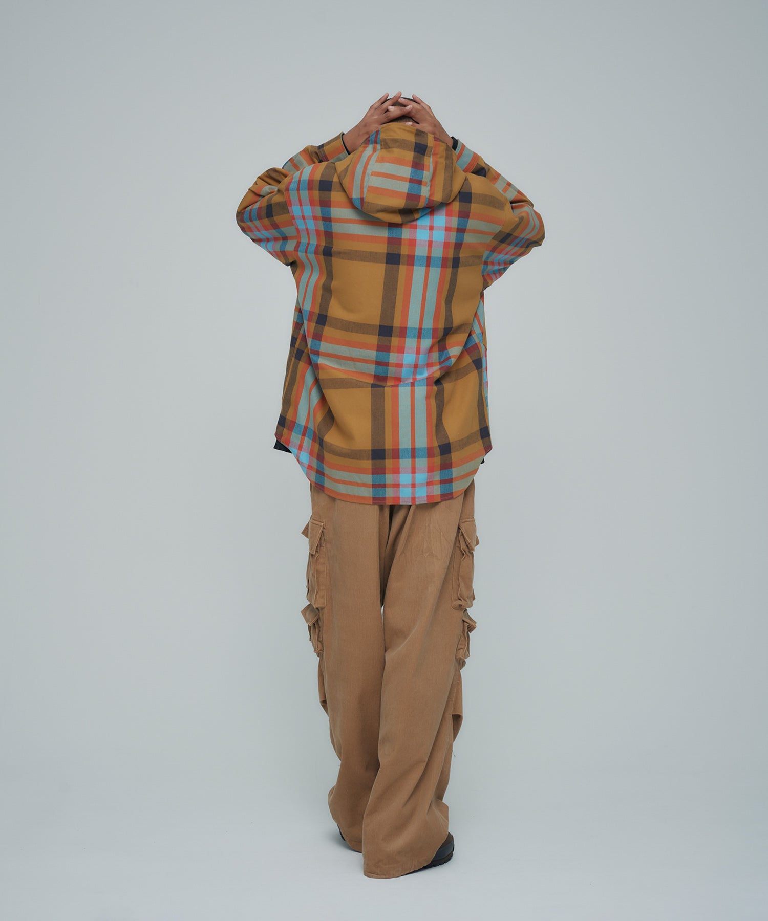 HOODED SHIRT