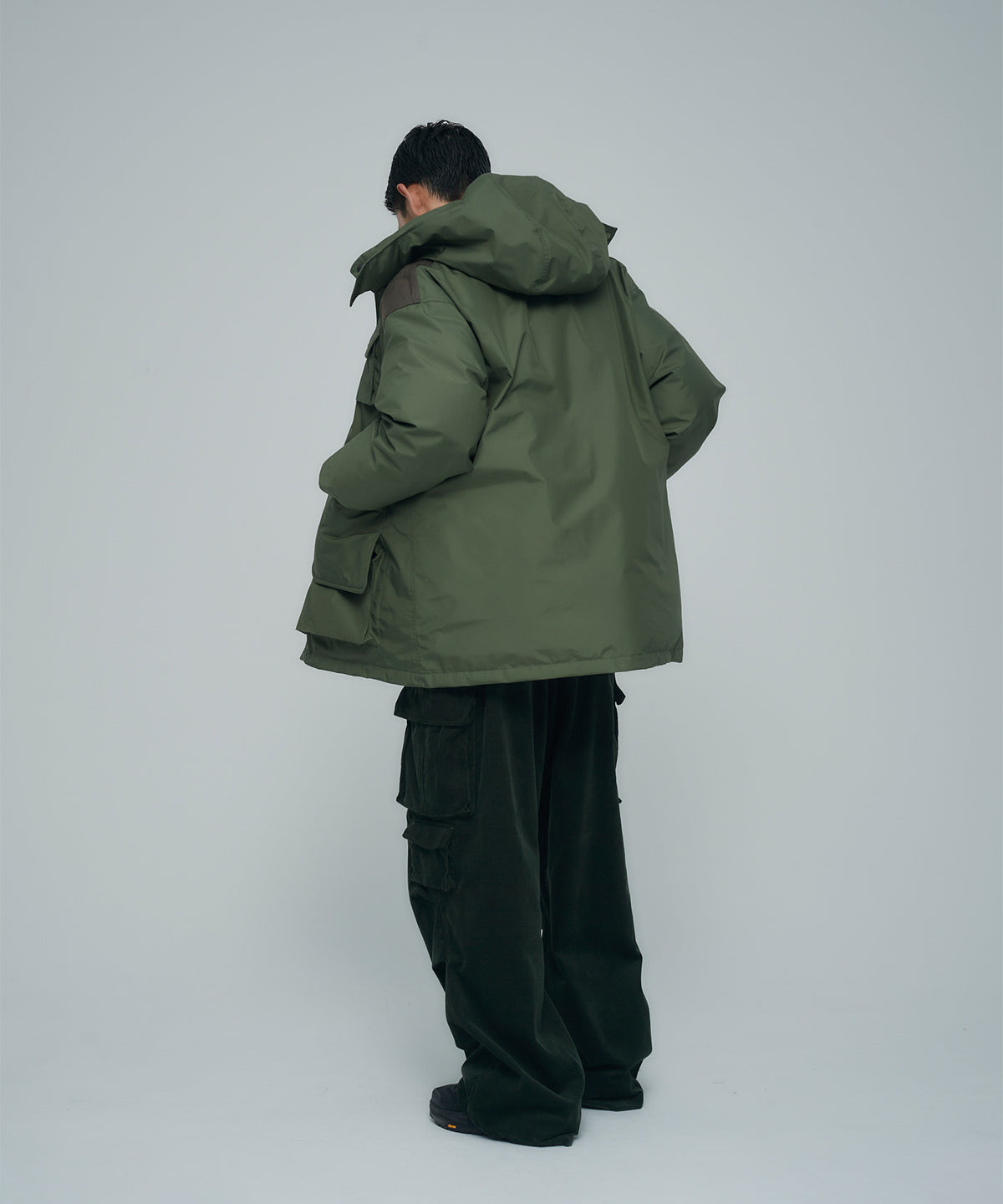 着用モデル：メンズ 180cm ／ 着用サイズ：L